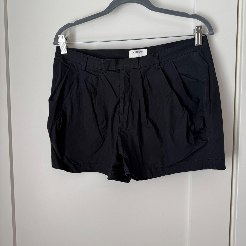 Helmut Lang Black Cotton Poplin Pleated Front Shorts Style A06HM117 Size 8